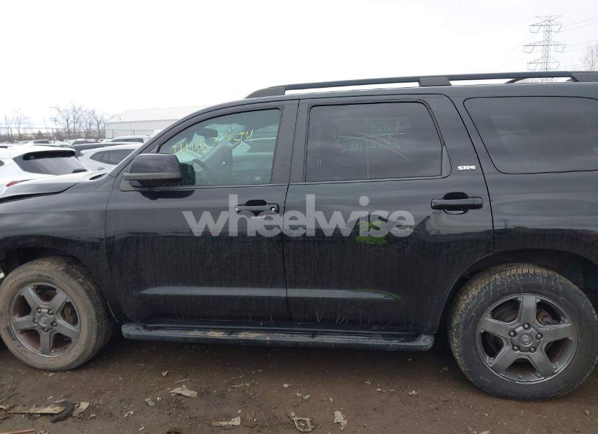 Photo 15 of 2013 Toyota Sequoia SR5 5.7L V8 (VIN 5TDZY5G16DS049802)