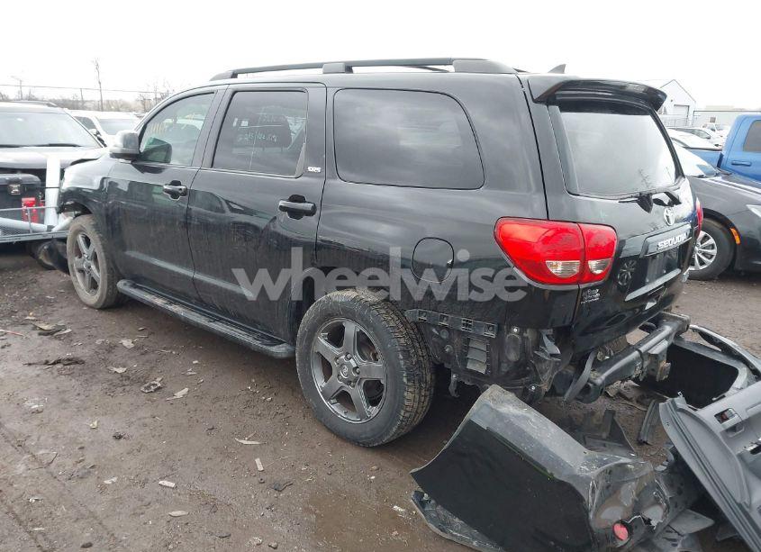 Photo 3 of 2013 Toyota Sequoia SR5 5.7L V8 (VIN 5TDZY5G16DS049802)