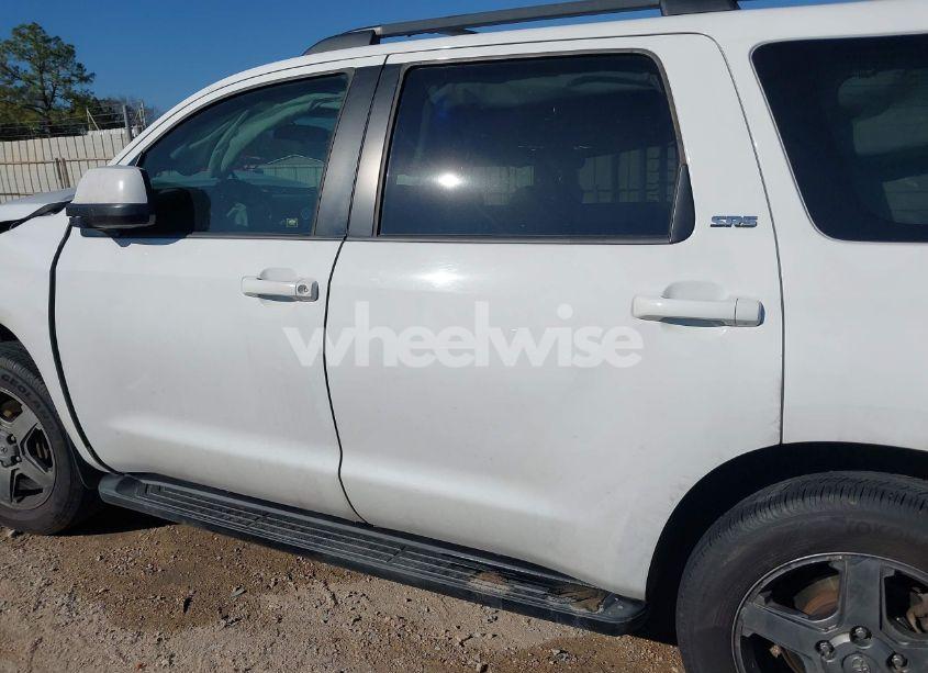 Photo 15 of 2013 Toyota Sequoia SR5 5.7L V8 (VIN 5TDZY5G17DS049176)