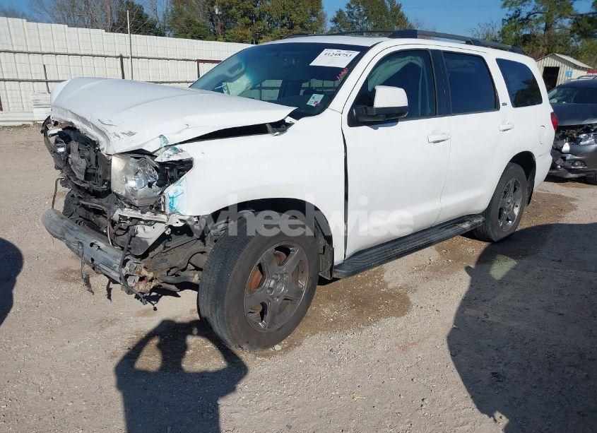 Photo 2 of 2013 Toyota Sequoia SR5 5.7L V8 (VIN 5TDZY5G17DS049176)