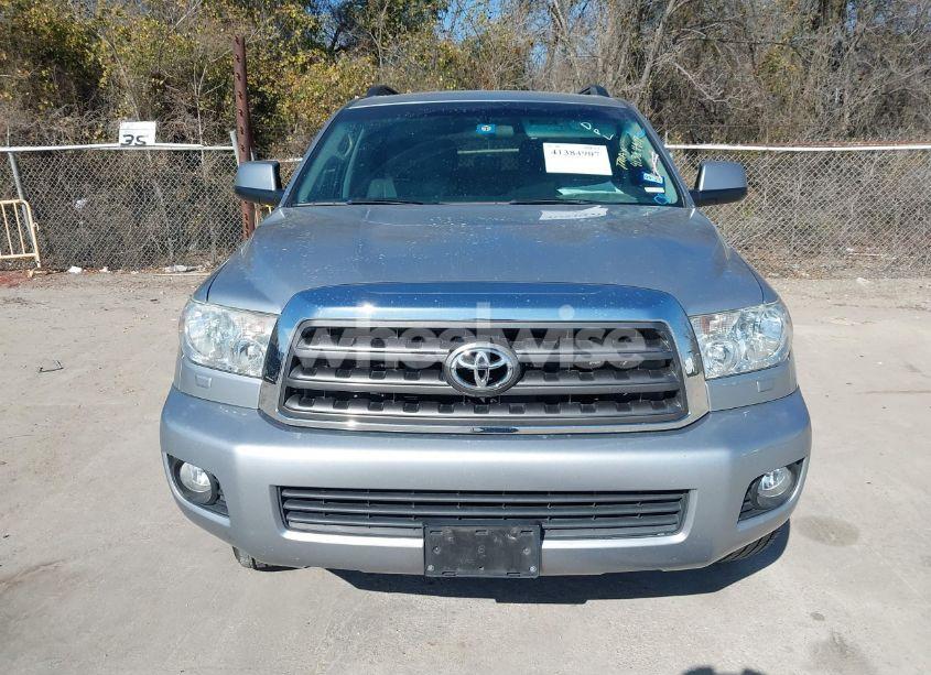 Photo 12 of 2014 Toyota Sequoia SR5 5.7L V8 (VIN 5TDZY5G18ES054999)