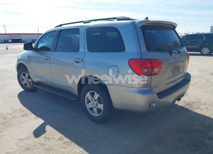 Photo 3 of 2014 Toyota Sequoia SR5 5.7L V8 (VIN 5TDZY5G18ES054999)