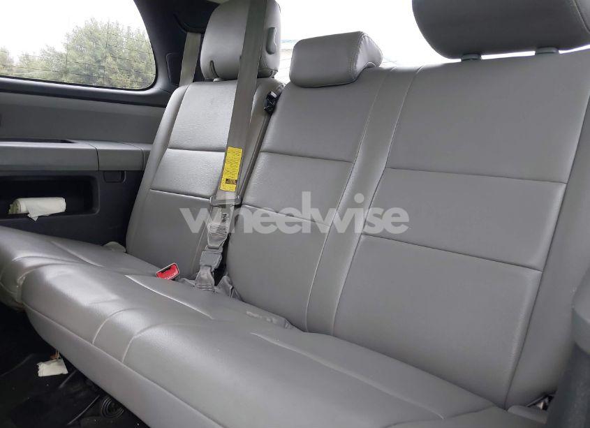 Photo 18 of 2013 Toyota Sequoia SR5 5.7L V8 (VIN 5TDZY5G19DS044397)