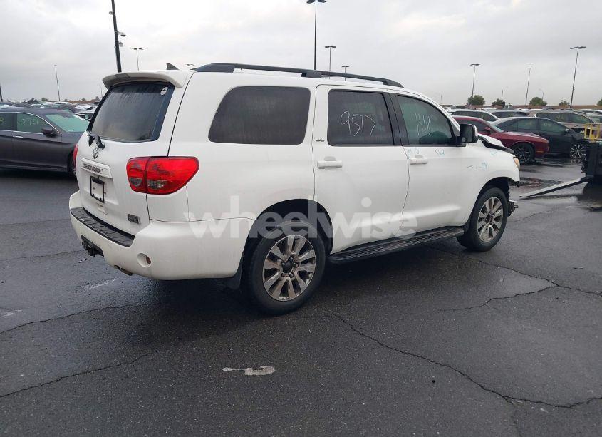 Photo 4 of 2013 Toyota Sequoia SR5 5.7L V8 (VIN 5TDZY5G19DS044397)