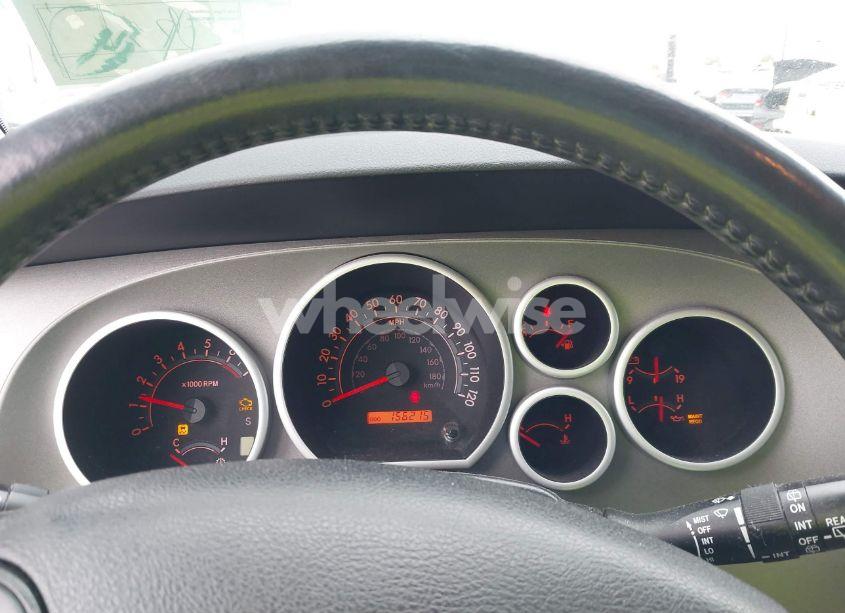 Photo 7 of 2013 Toyota Sequoia SR5 5.7L V8 (VIN 5TDZY5G19DS044397)