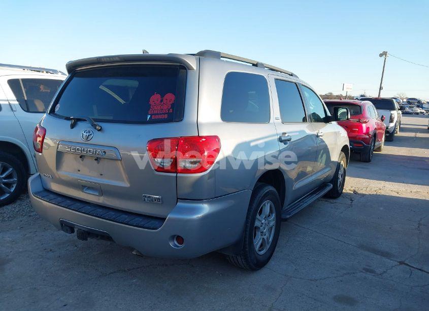 Photo 4 of 2013 Toyota Sequoia SR5 5.7L V8 (VIN 5TDZY5G19DS044917)