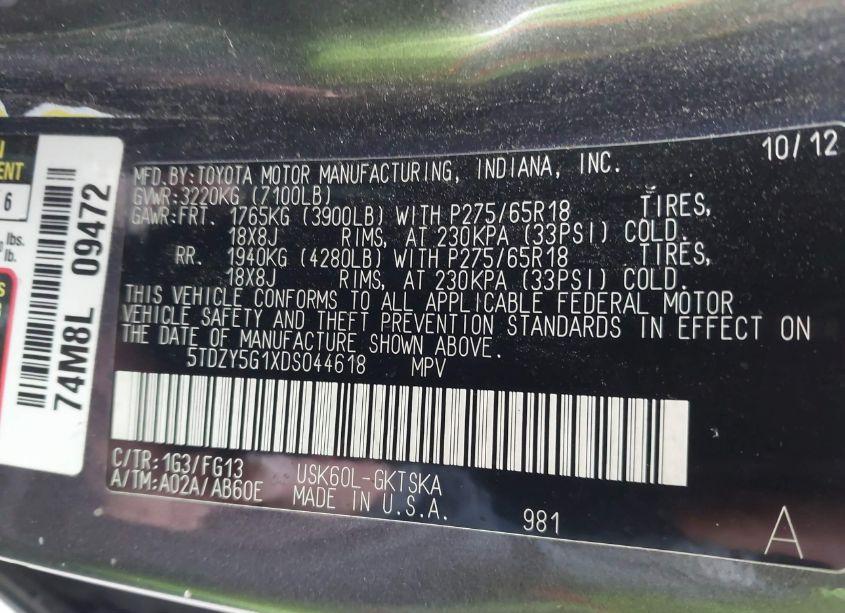 Photo 9 of 2013 Toyota Sequoia SR5 5.7L V8 (VIN 5TDZY5G1XDS044618)