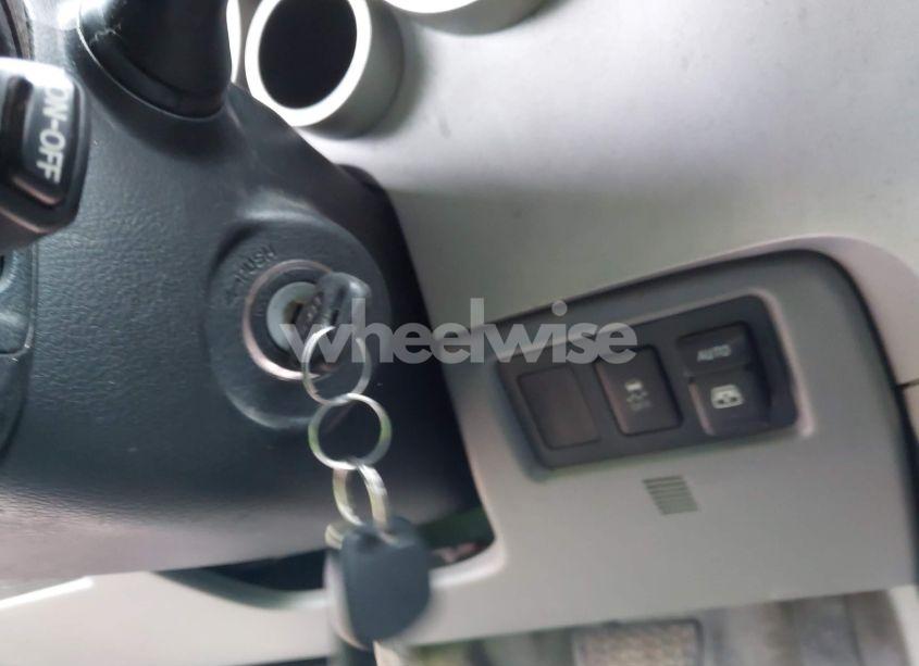 Photo 11 of 2008 Toyota Sequoia SR5 5.7L V8 (VIN 5TDZY64A38S014165)