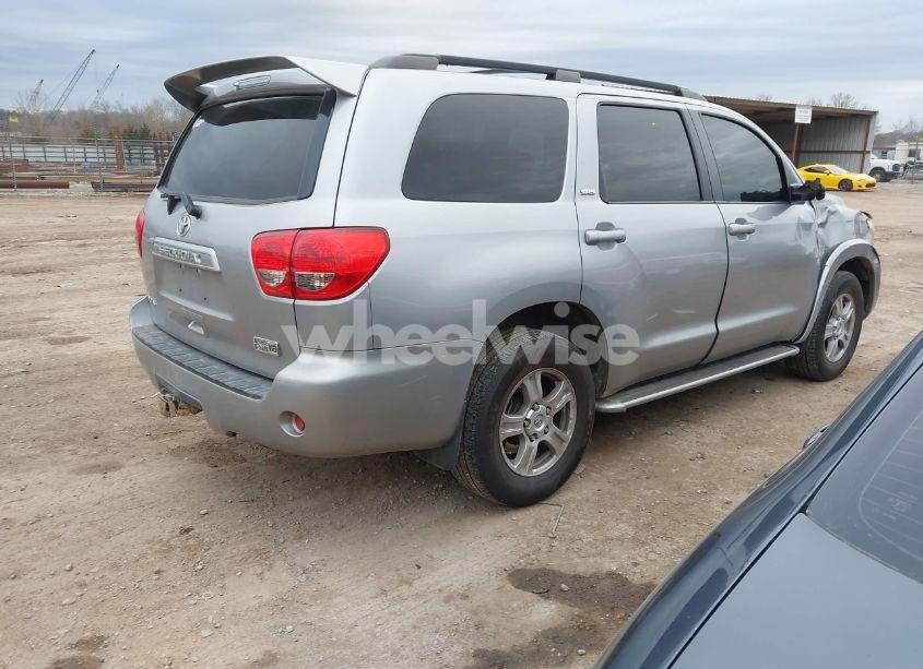 Photo 4 of 2008 Toyota Sequoia SR5 5.7L V8 (VIN 5TDZY64A38S014165)
