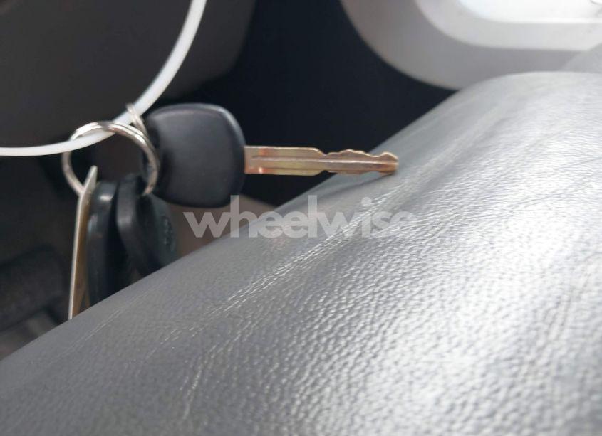 Photo 11 of 2008 Toyota Sequoia SR5 5.7L V8 (VIN 5TDZY64A68S009512)