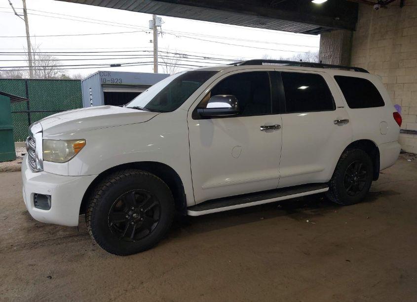 Photo 2 of 2008 Toyota Sequoia LIMITED 5.7L V8 (VIN 5TDZY68A38S011275)