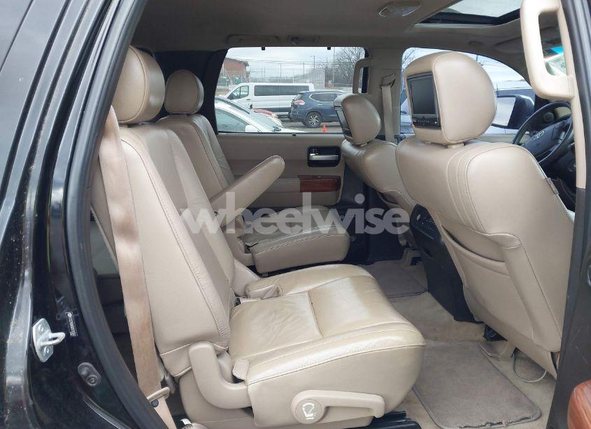 Photo 8 of 2008 Toyota Sequoia LIMITED 5.7L V8 (VIN 5TDZY68A58S013562)