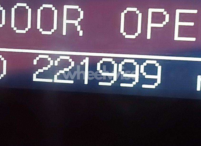 Photo 15 of 2008 Toyota Sequoia LIMITED 5.7L V8 (VIN 5TDZY68AX8S001424)