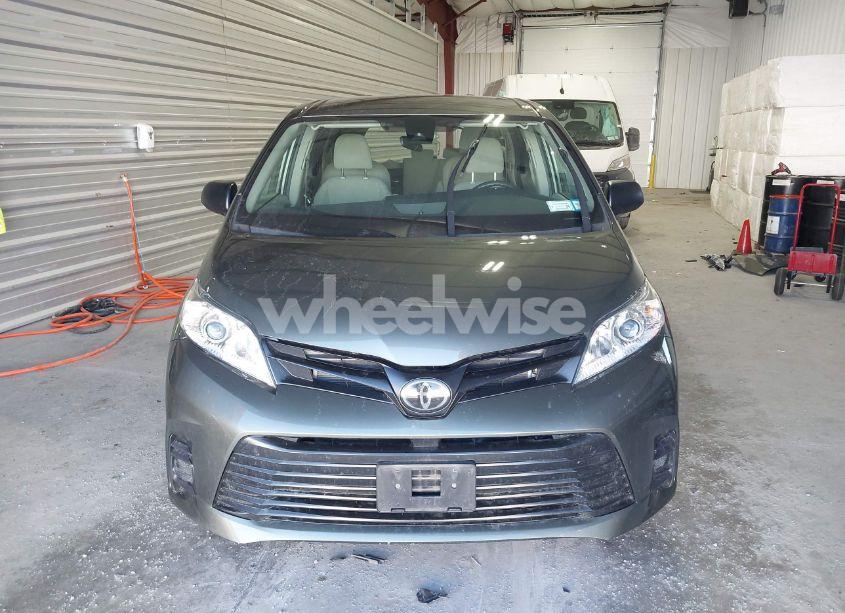 Photo 11 of 2020 Toyota Sienna L (VIN 5TDZZ3DC1LS046716)