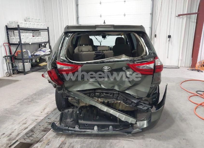 Photo 15 of 2020 Toyota Sienna L (VIN 5TDZZ3DC1LS046716)