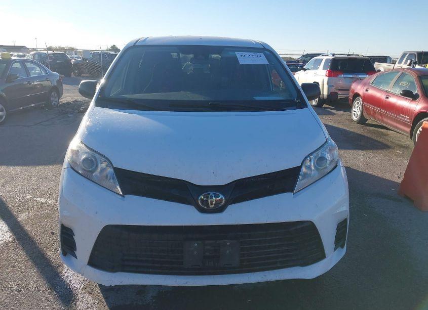 Photo 12 of 2020 Toyota Sienna L (VIN 5TDZZ3DC1LS056971)