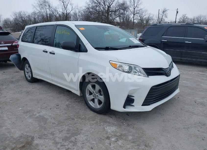 2020 Toyota Sienna L (VIN 5TDZZ3DC1LS082549) main photo
