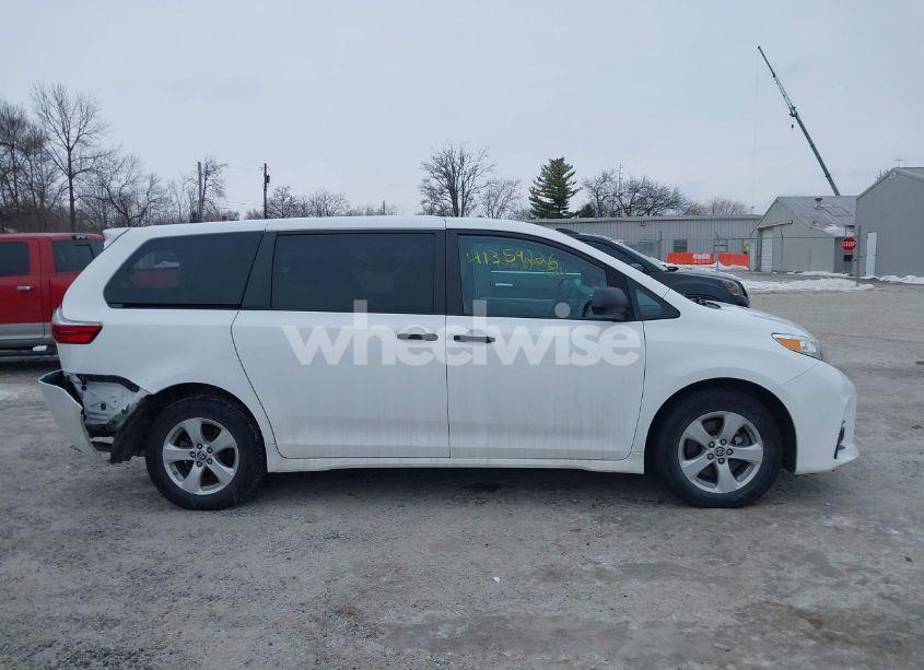 Photo 14 of 2020 Toyota Sienna L (VIN 5TDZZ3DC1LS082549)