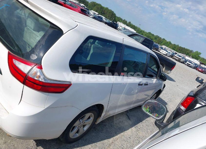 Photo 13 of 2017 Toyota Sienna L 7 PASSENGER (VIN 5TDZZ3DC2HS791742)