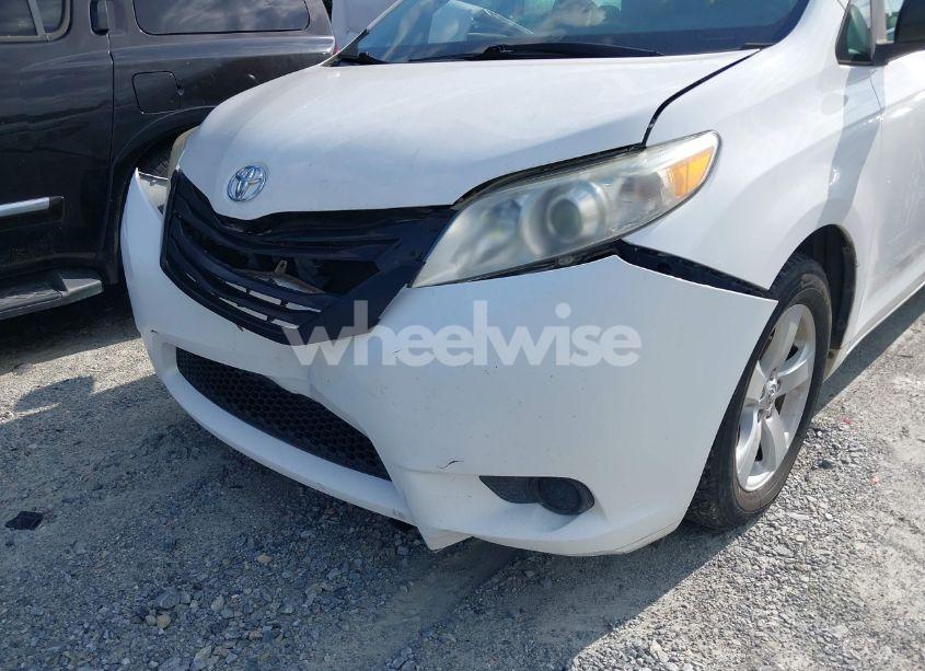 Photo 6 of 2017 Toyota Sienna L 7 PASSENGER (VIN 5TDZZ3DC2HS791742)