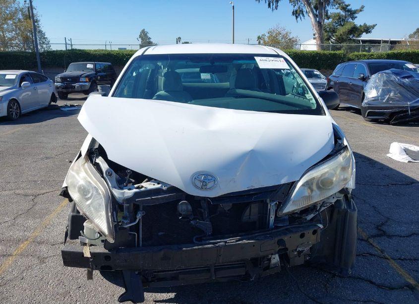 Photo 13 of 2017 Toyota Sienna L 7 PASSENGER (VIN 5TDZZ3DC3HS870546)