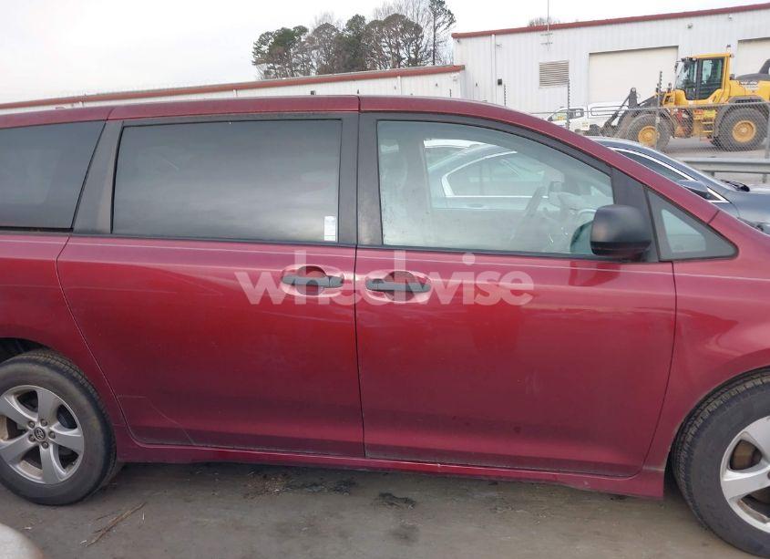 Photo 14 of 2019 Toyota Sienna L 7 PASSENGER (VIN 5TDZZ3DC3KS968533)