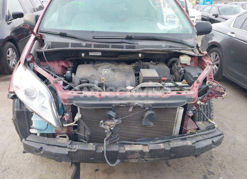 Photo 6 of 2019 Toyota Sienna L 7 PASSENGER (VIN 5TDZZ3DC3KS968533)