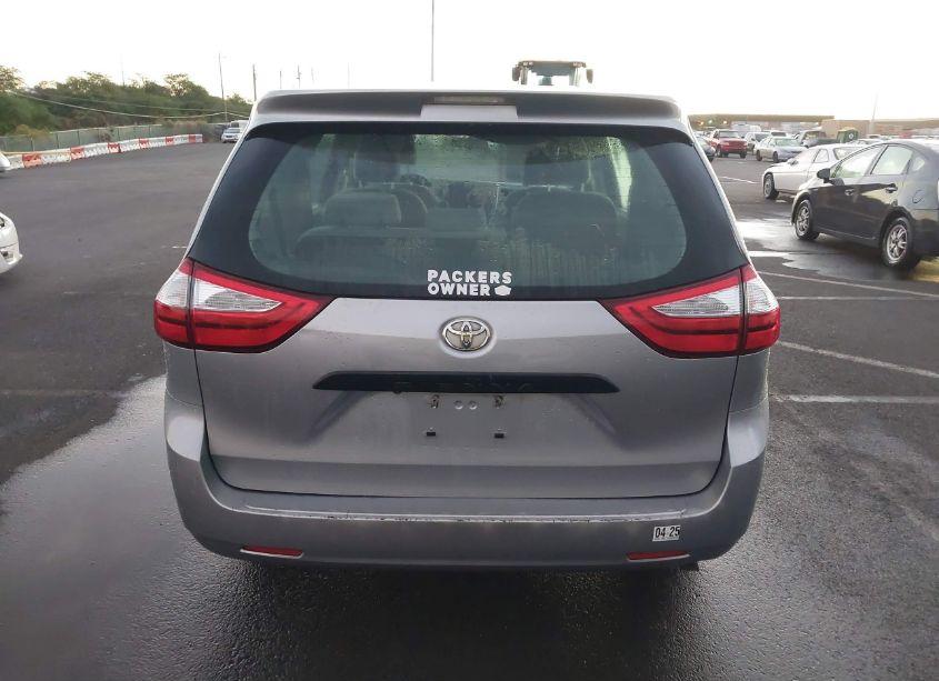 Photo 16 of 2017 Toyota Sienna L 7 PASSENGER (VIN 5TDZZ3DC5HS799625)