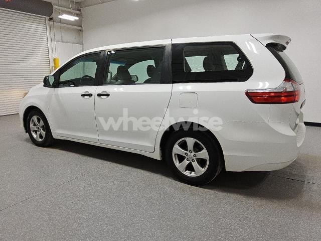 Photo 10 of 2017 TOYOTA SIENNA (VIN 5TDZZ3DC5HS816309)