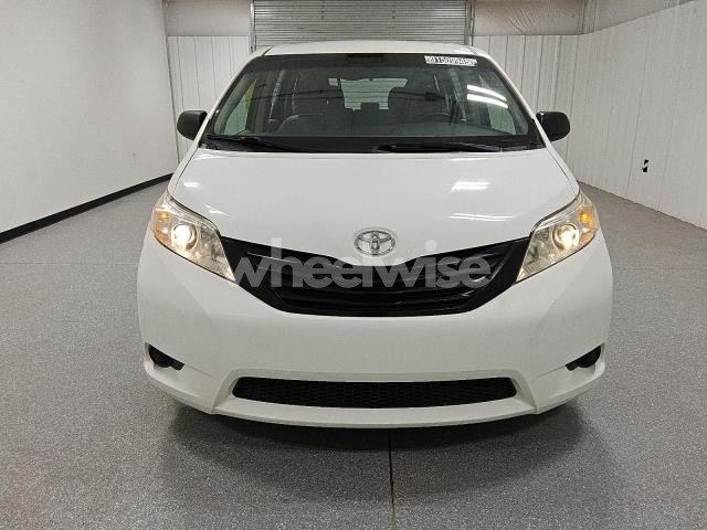 Photo 9 of 2017 TOYOTA SIENNA (VIN 5TDZZ3DC5HS816309)