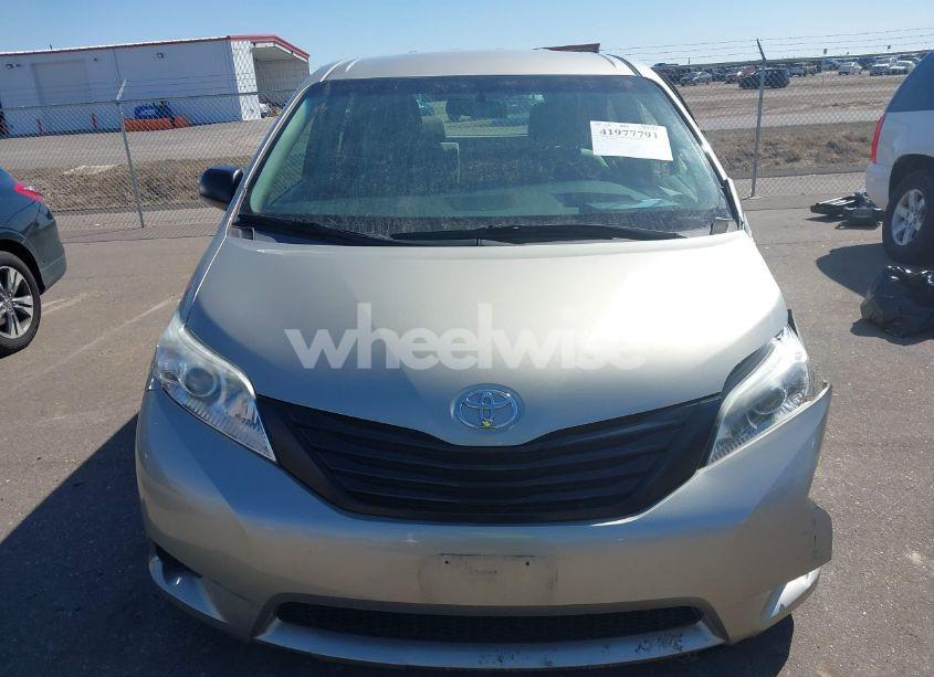 Photo 12 of 2017 Toyota Sienna L 7 PASSENGER (VIN 5TDZZ3DC6HS799116)