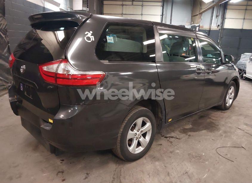 Photo 4 of 2017 Toyota Sienna L 7 PASSENGER (VIN 5TDZZ3DC8HS785086)