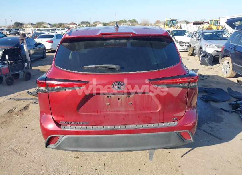 Photo 17 of 2022 Toyota Highlander LE (VIN 5TDZZRAH1NS132002)