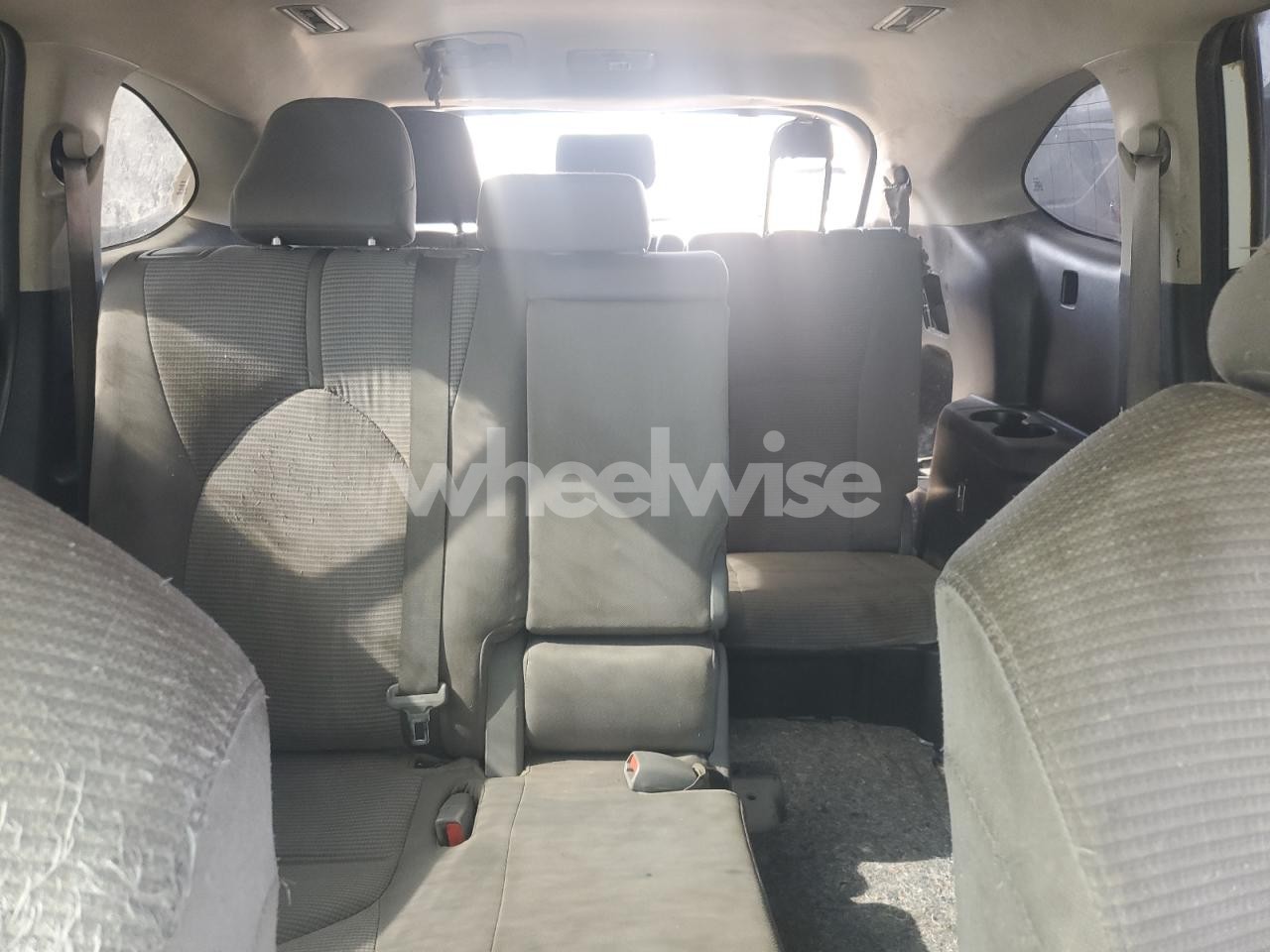Photo 10 of 2022 TOYOTA HIGHLANDER L (VIN 5TDZZRAH2NS142389)