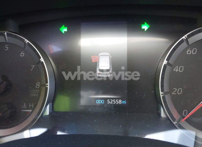 Photo 15 of 2022 Toyota Highlander LE (VIN 5TDZZRAH3NS541716)