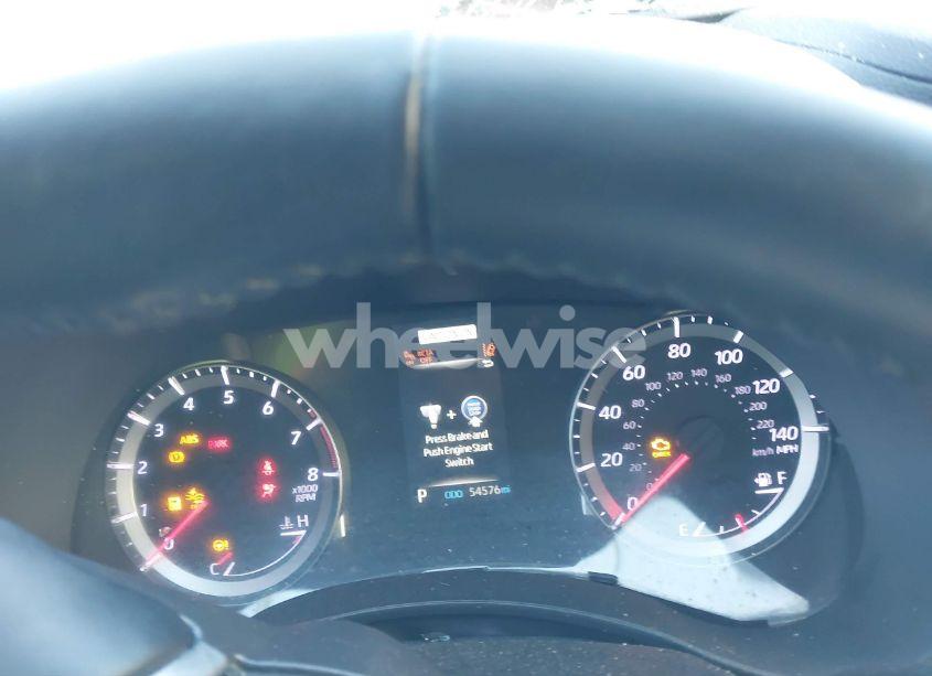 Photo 7 of 2021 Toyota Highlander LE (VIN 5TDZZRAH4MS515690)