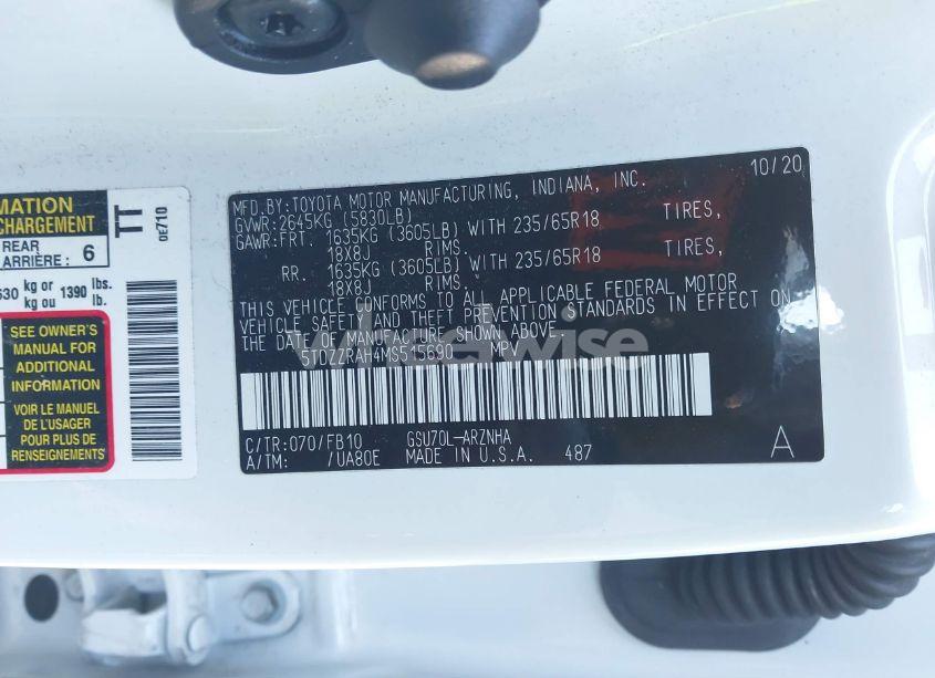 Photo 9 of 2021 Toyota Highlander LE (VIN 5TDZZRAH4MS515690)