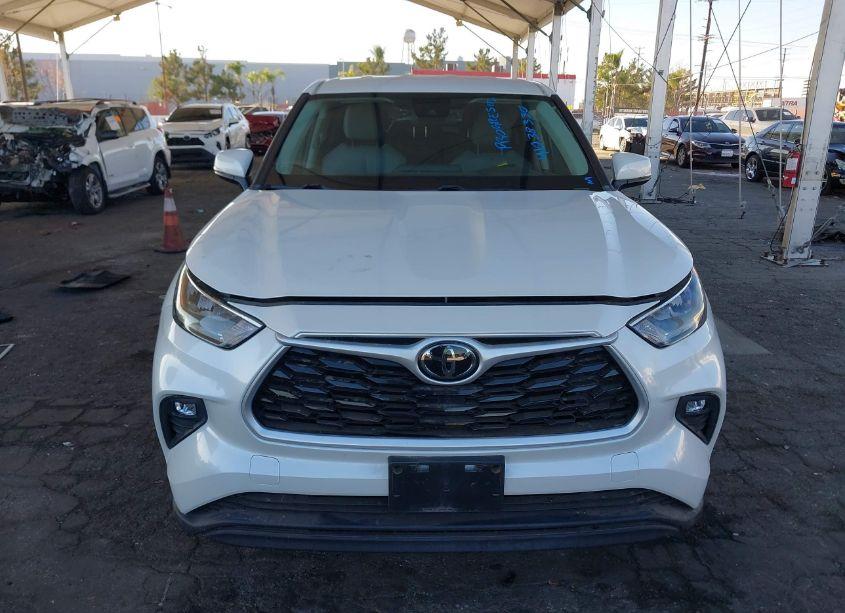 Photo 12 of 2020 Toyota Highlander LE (VIN 5TDZZRAH7LS013884)