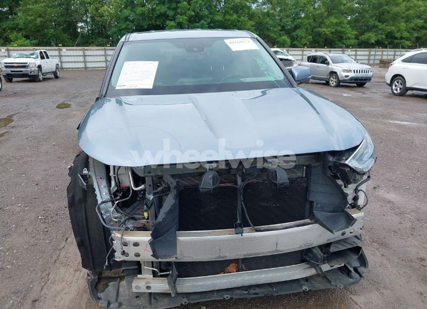 Photo 6 of 2021 Toyota Highlander L/LE (VIN 5TDZZRAH8MS032512)