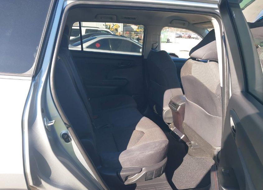 Photo 8 of 2020 Toyota Highlander LE (VIN 5TDZZRAHXLS015158)