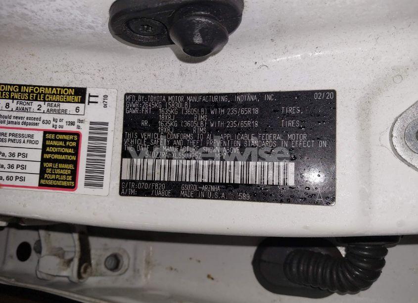 Photo 9 of 2020 Toyota Highlander LE (VIN 5TDZZRAHXLS503252)