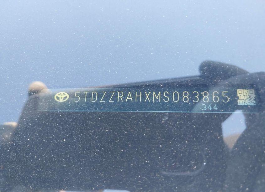 Photo 18 of 2021 Toyota Highlander LE (VIN 5TDZZRAHXMS083865)