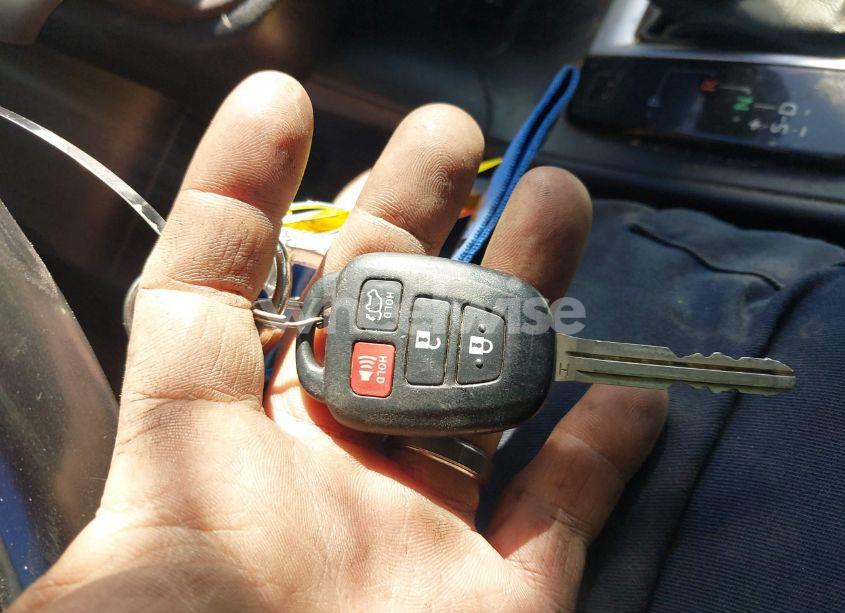 Photo 11 of 2017 Toyota Highlander LE PLUS (VIN 5TDZZRFH0HS217300)