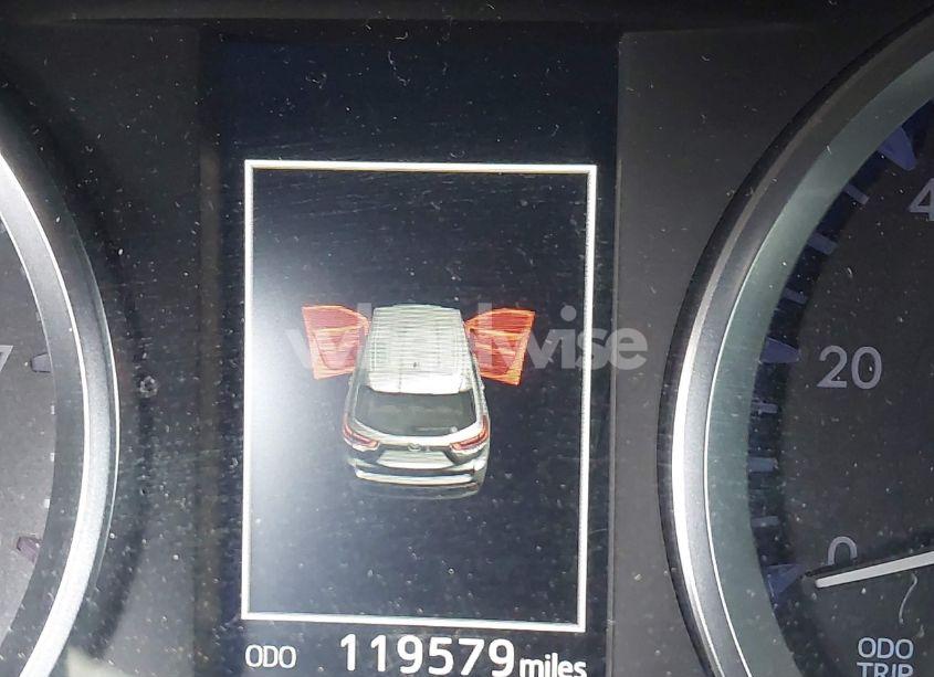 Photo 15 of 2018 Toyota Highlander LE PLUS (VIN 5TDZZRFH1JS260193)