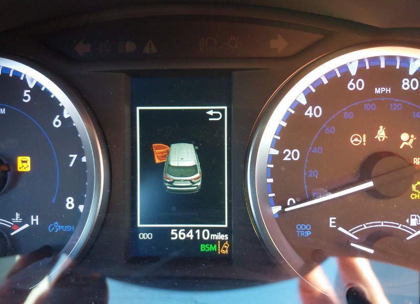 Photo 7 of 2019 Toyota Highlander LE PLUS (VIN 5TDZZRFH2KS301447)