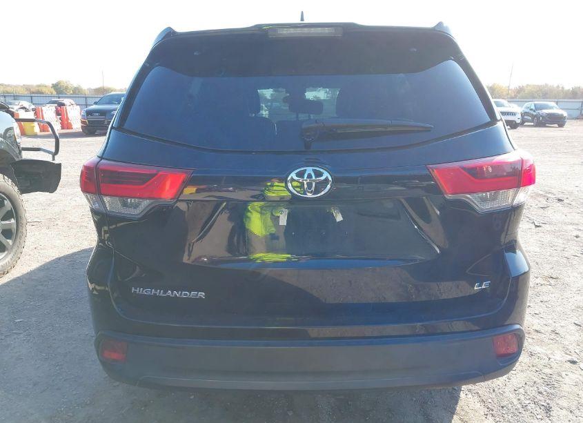 Photo 17 of 2019 Toyota Highlander LE PLUS (VIN 5TDZZRFH3KS306723)