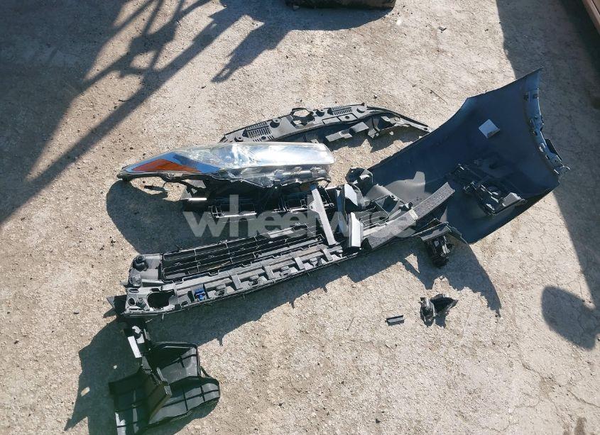 Photo 12 of 2018 Toyota Highlander LE (VIN 5TDZZRFH6JS249884)