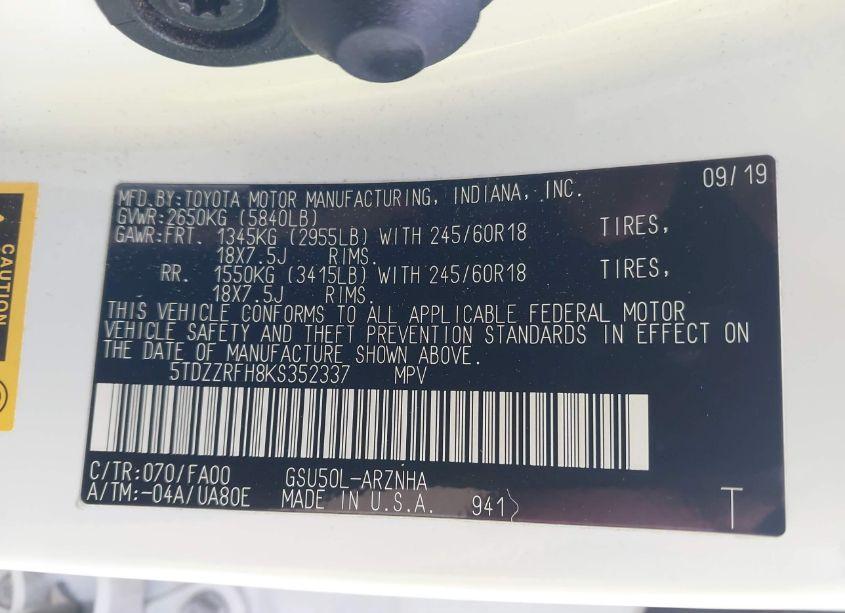 Photo 9 of 2019 Toyota Highlander LE PLUS (VIN 5TDZZRFH8KS352337)