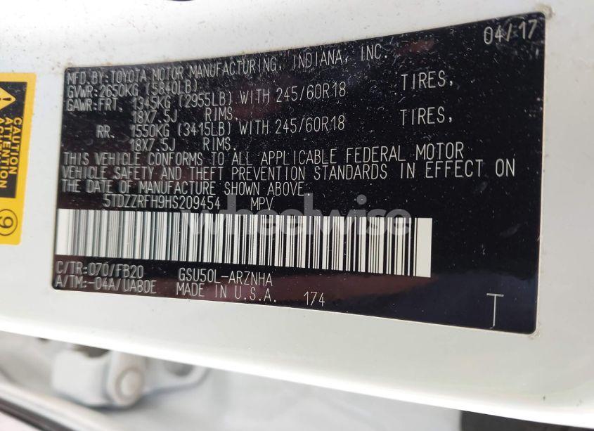 Photo 9 of 2017 Toyota Highlander LE (VIN 5TDZZRFH9HS209454)