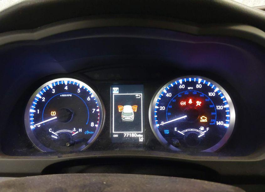 Photo 7 of 2019 Toyota Highlander LE (VIN 5TDZZRFH9KS304166)